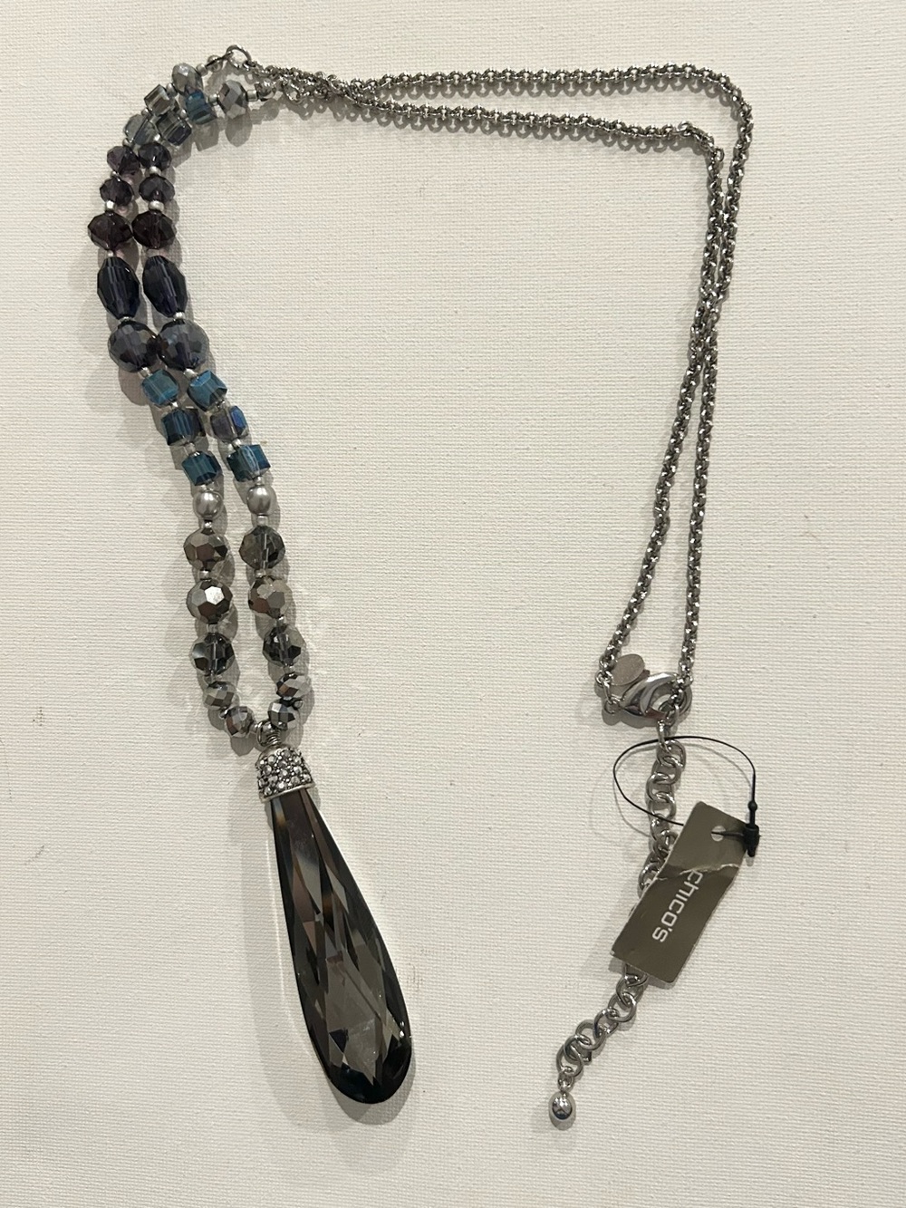 NWT Chico’s Long Crystal Faceted Statement Pendant Necklace Grey Blue